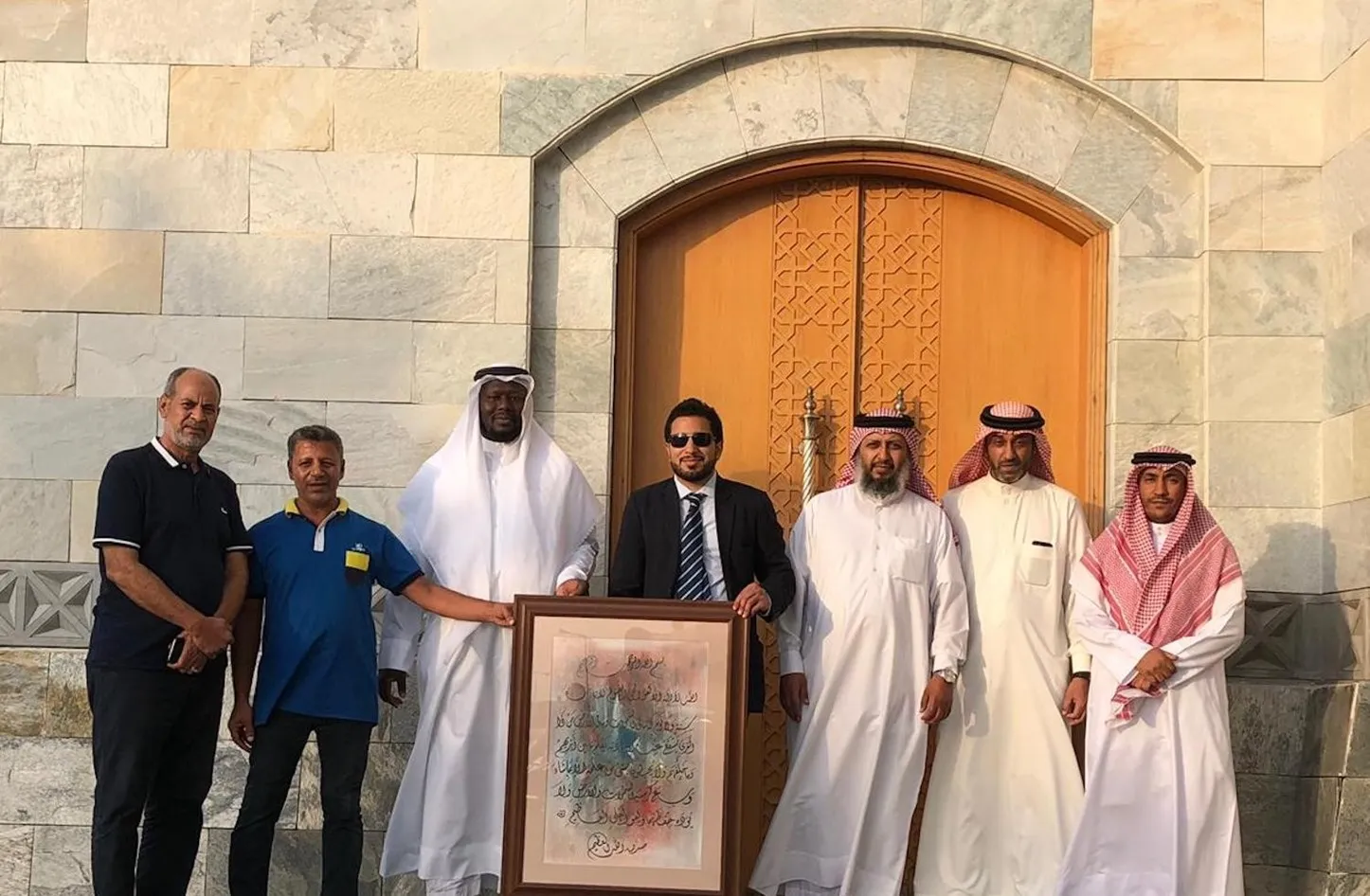 جامع راشد الزياني يطلق مركز تعليم الخط العربي
